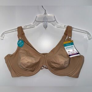 Vanity Fair Smooth Underwire Bra in Honeybeige (Tan/Nude color)